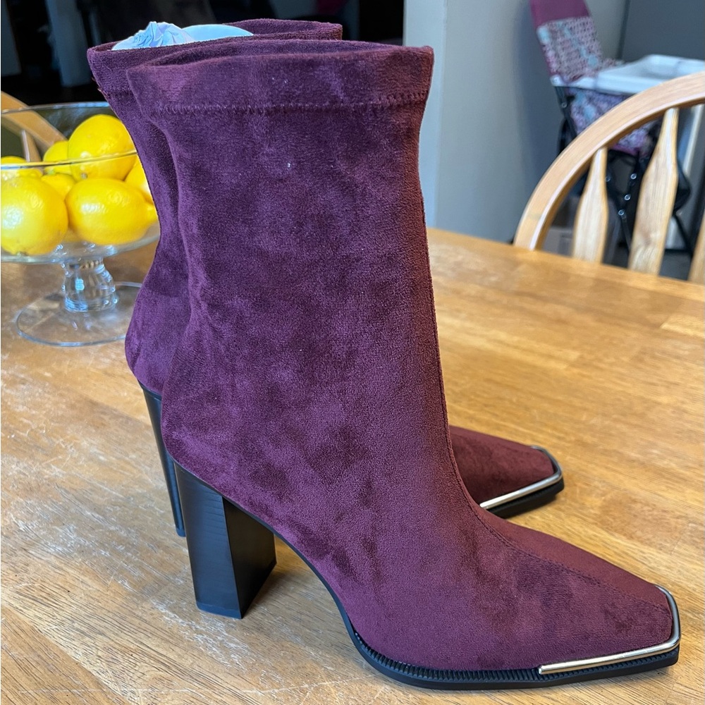 Elegant Burgundy Suede Ankle Boots